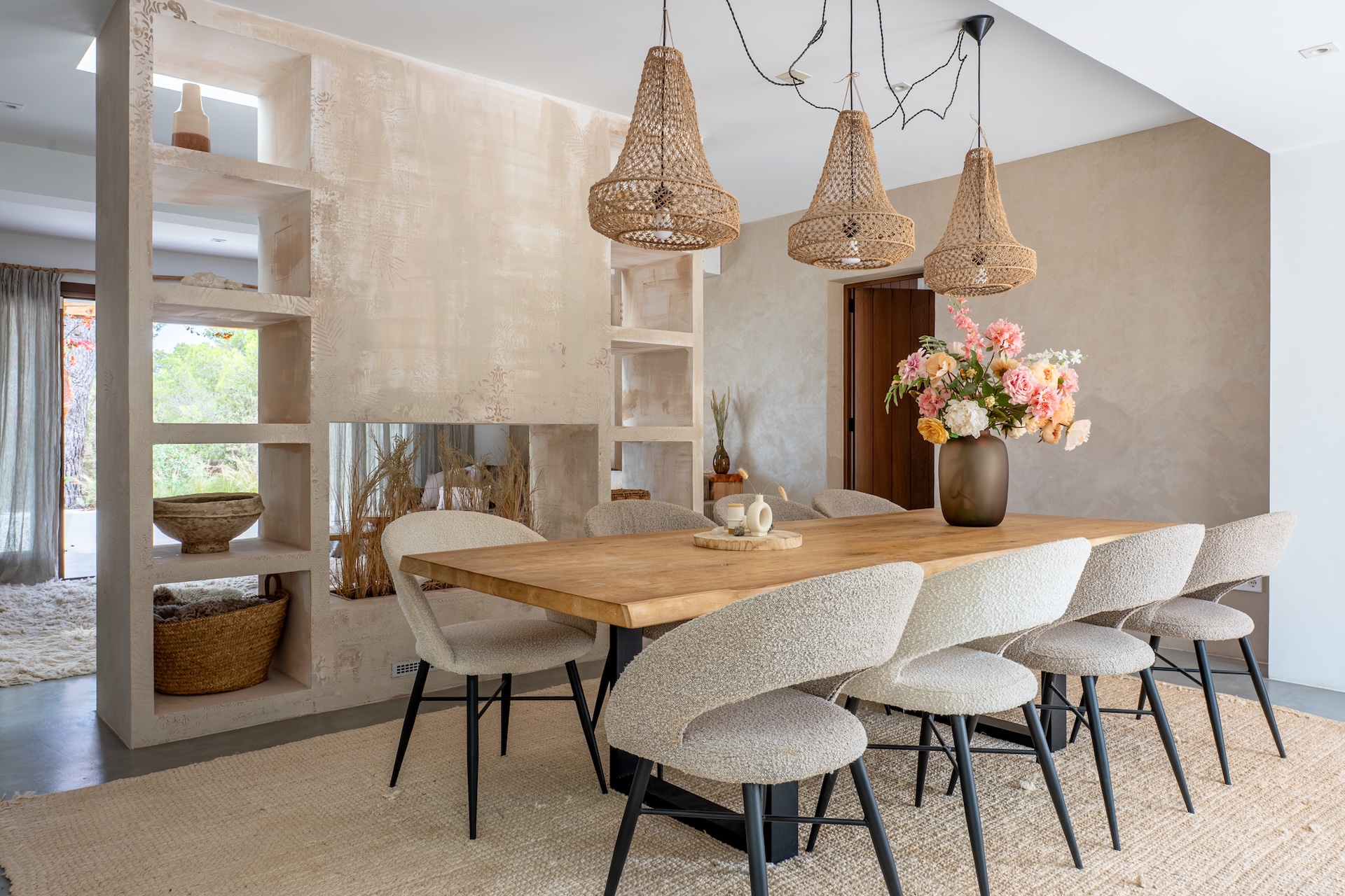 Resa Estates port des Torrent sale koop finca Ibiza living.jpg